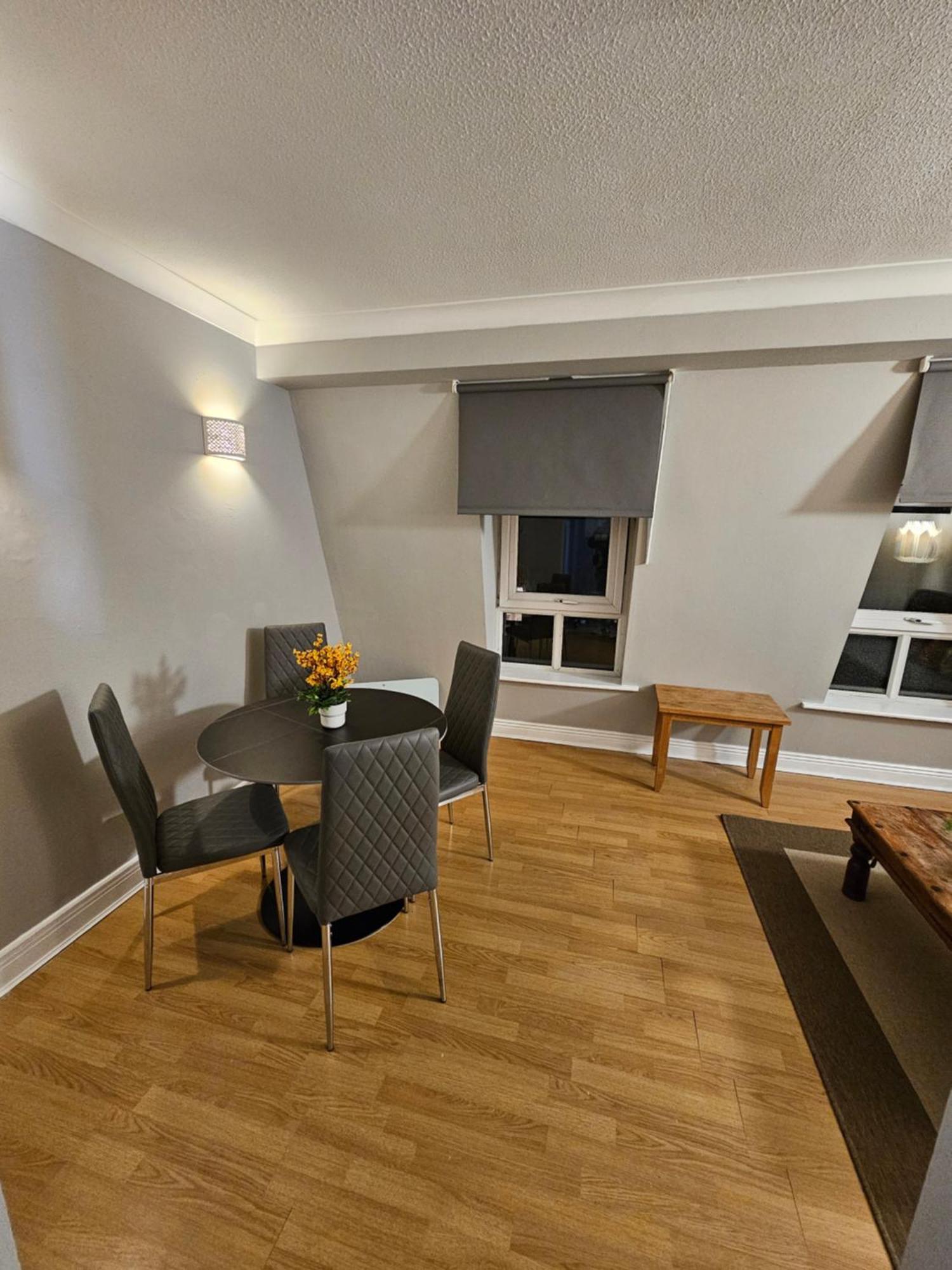 Ferienwohnung Apt Close To Temple Bar Dublin Exterior foto